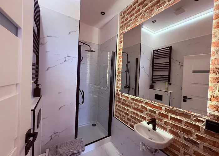 Wyjatkowe Gniazdko W Sercu Wroclawia Lägenhet