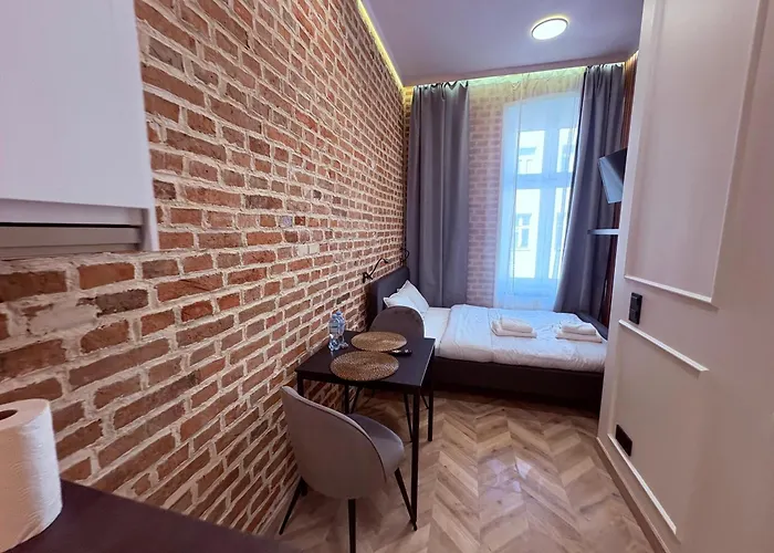 Lägenhet Wyjatkowe Gniazdko W Sercu Wroclawia