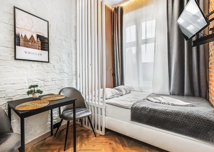 Lägenhet Wyjatkowe Gniazdko W Sercu Wroclawia *
